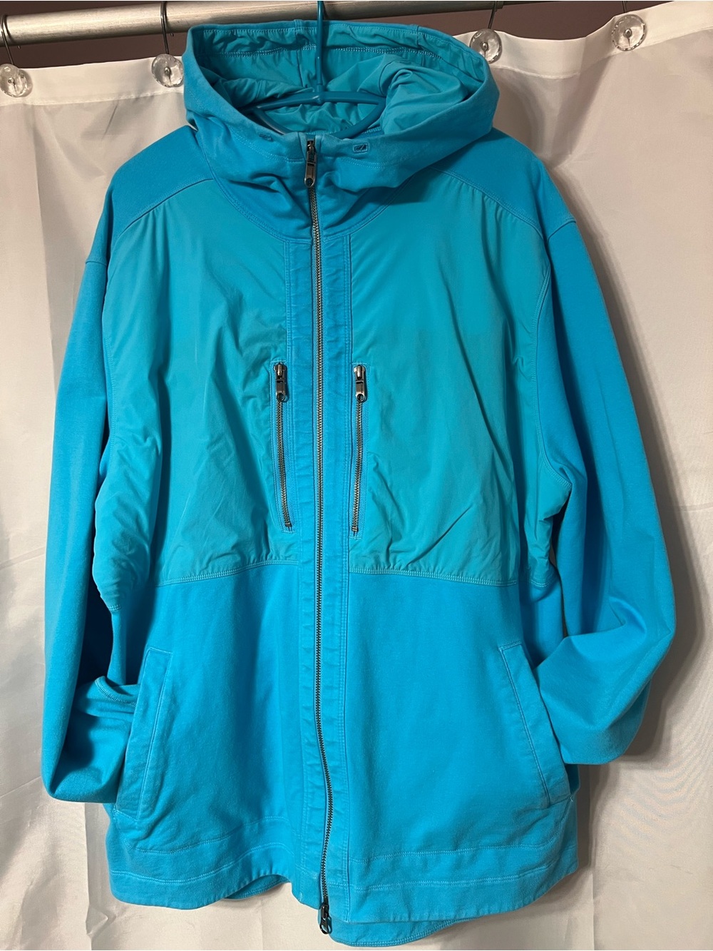 Lululemon Women's Teal Blue Hooded Jacket - Lightweight Coat. Hooded. Size xxl